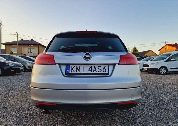 Opel Insignia cena 26900 przebieg: 237000, rok produkcji 2009 z Dobra małe 781